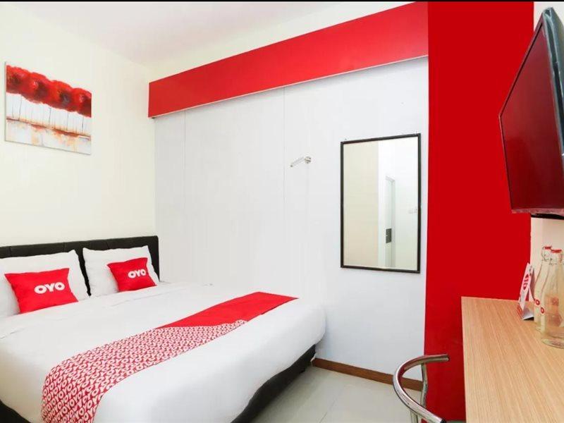 Hotel Super Oyo Flagship 3688 Pot Art Surabaja Zewnętrze zdjęcie